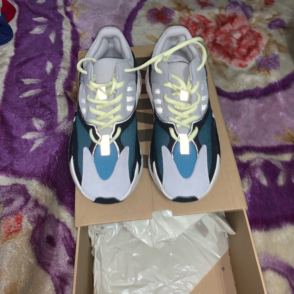Adidas yeezy
